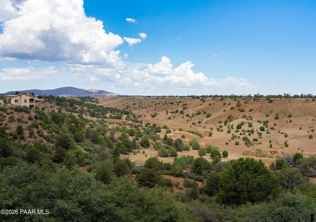 Homes for sale in Dewey Humboldt, AZ | 1550 N Overlook Dr, Dewey Humboldt, AZ 86327 | MLS# 1082984