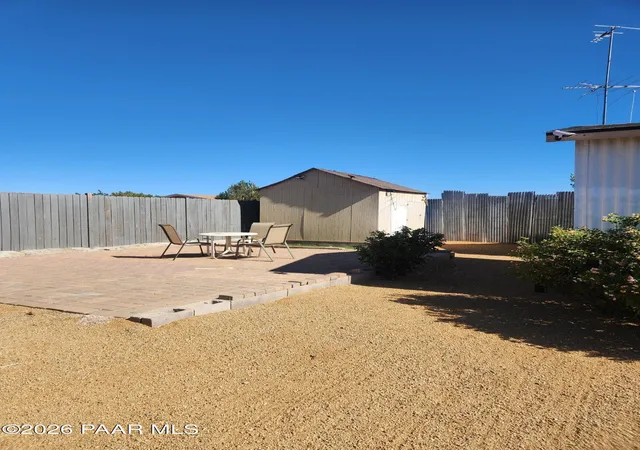 Homes for sale in Paulden, AZ | 25425 N Cedar Dr, Paulden, AZ 86334 | MLS# 1082744