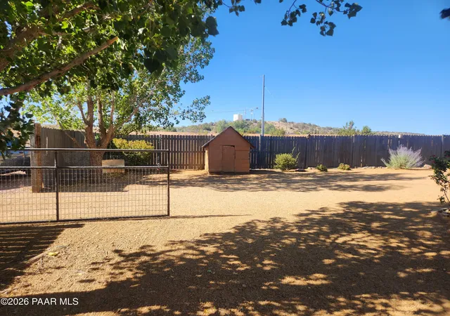Photo 3 of Manufactured home for sale at 25425 N Cedar Dr, Paulden, AZ 86334 | MLS# 1082744 | Listing updated on 2026-09-17