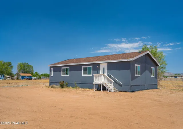 Homes for sale in Paulden, AZ | 1050 W Lingor Ln, Paulden, AZ 86334 | MLS# 1082978