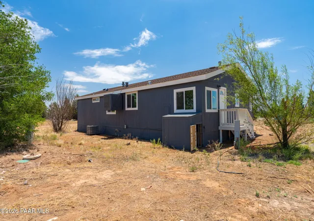 Homes for sale in Paulden, AZ | 1050 W Lingor Ln, Paulden, AZ 86334 | MLS# 1082978