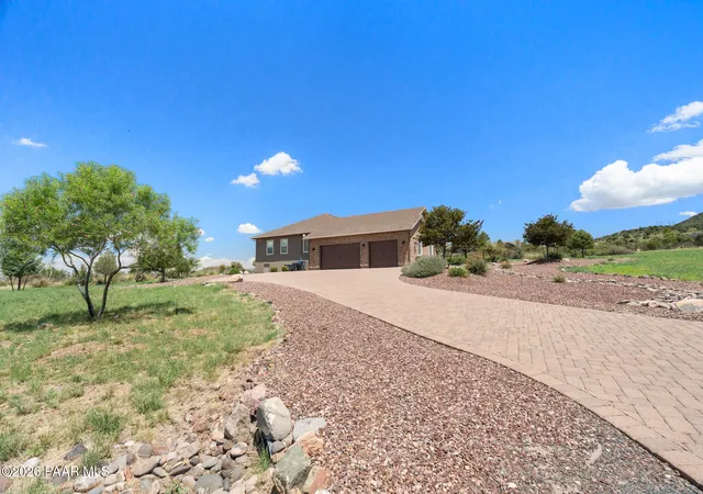 3rd image of 9875 N Legend Hills Rd, Prescott Valley, AZ 86315 | MLS# 1084143