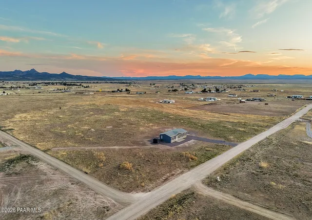 Homes for sale in Paulden, AZ | 3419 W Cherry Blossom Ln, Paulden, AZ 86334 | MLS# 1083042