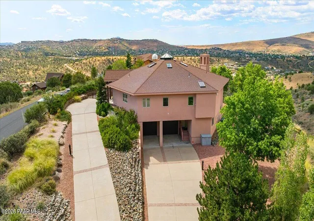 Photo 3 of Single family home for sale at 205 N Angeline Cir, Prescott, AZ 86303 | MLS# 1083206 | Listing updated on 2026-10-28