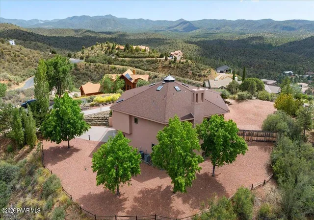 Photo 4 of Single family home for sale at 205 N Angeline Cir, Prescott, AZ 86303 | MLS# 1083206 | Listing updated on 2026-10-28