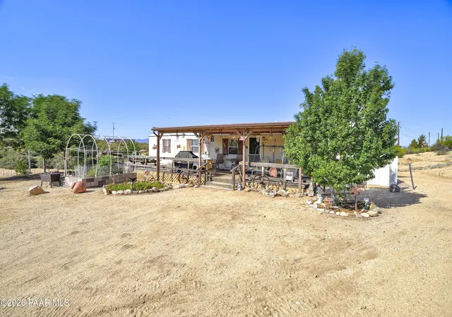3rd image of 8360 W Barrington Rd, Kirkland, AZ 86332 | MLS# 1082910