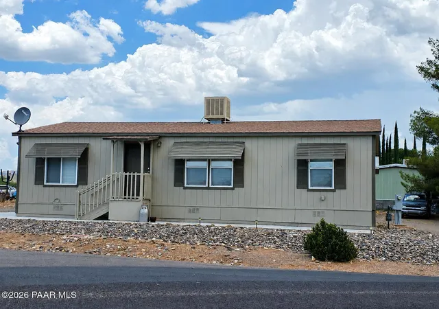 Photo 2 of Manufactured home for sale at 17072 E Duffers Dr, Mayer, AZ 86333 | MLS# 1082912 | Listing updated on 2026-09-03