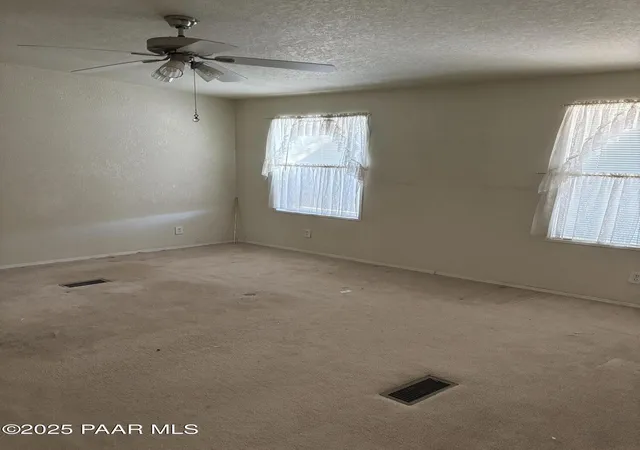 Homes for sale in Kingman, AZ | 5720 S Mountain Lion Rd, Kingman, AZ 86401 | MLS# 1082995