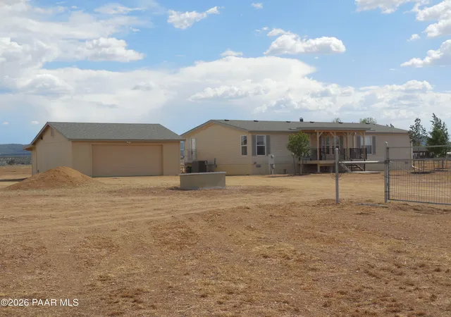 Homes for sale in Paulden, AZ | 2225 W Bayberry Dr, Paulden, AZ 86334 | MLS# 1082947