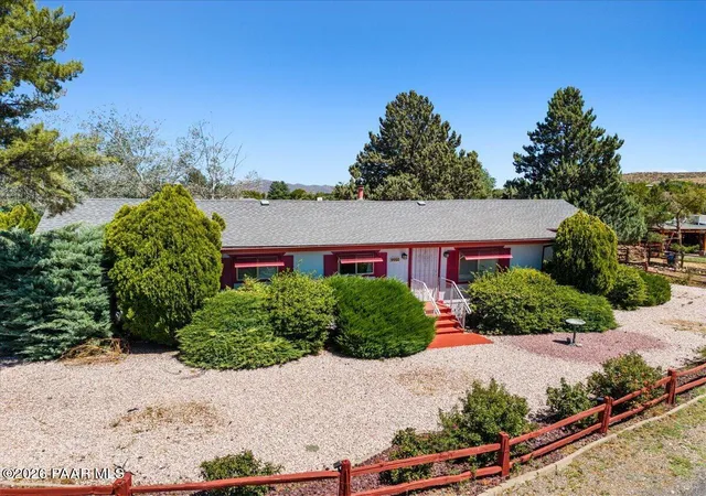 Manufactured home for sale at 9980 E Piebald Ln, Dewey, AZ 86327 | MLS# 1083066