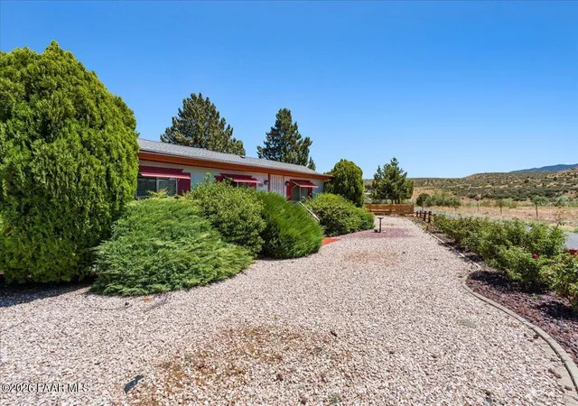 Homes for sale in Dewey Humboldt, AZ | 9980 E Piebald Ln, Dewey Humboldt, AZ 86327 | MLS# 1083066