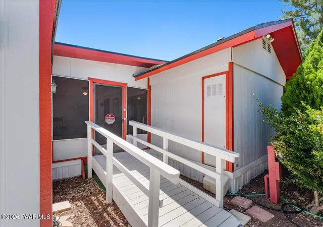 Homes for sale in Dewey Humboldt, AZ | 9980 E Piebald Ln, Dewey Humboldt, AZ 86327 | MLS# 1083066