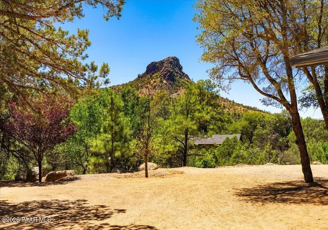 2nd image of 2040 W Thumb Butte Rd, Prescott, AZ 86305 | MLS# 1083052