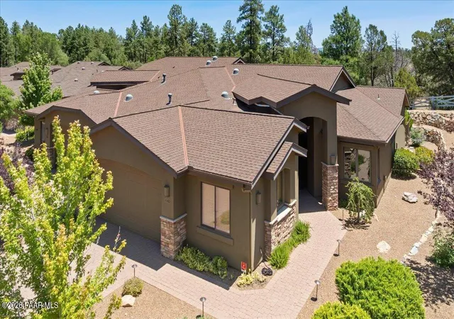 Townhouse for sale at 1660 Stable Rock Rd, Prescott, AZ 86303 | MLS# 1083433