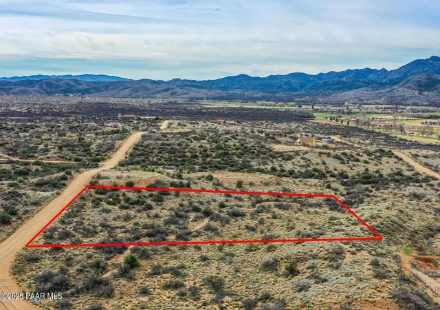 2nd image of 7800 S Rolling Hills Dr, Kirkland, AZ 86332 | MLS# 1083030