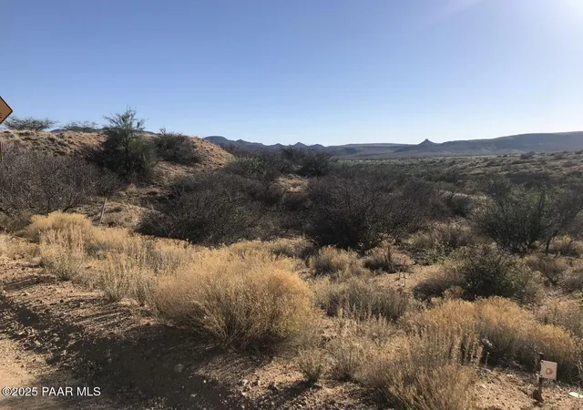 3rd image of 7800 S Rolling Hills Dr, Kirkland, AZ 86332 | MLS# 1083030