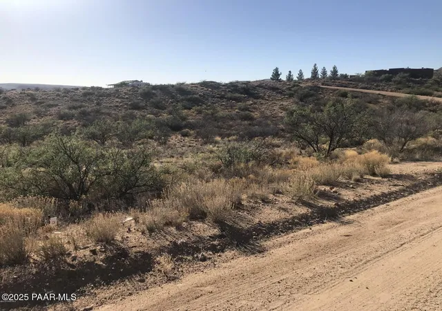 4th image of 7800 S Rolling Hills Dr, Kirkland, AZ 86332 | MLS# 1083030
