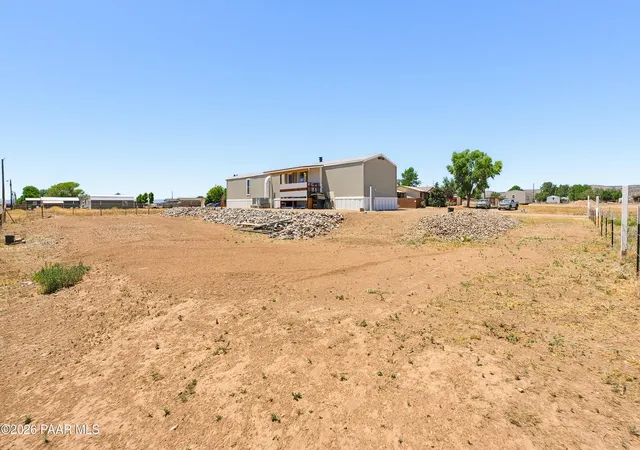 Homes for sale in Paulden, AZ | 235 W Acapulco Wy, Paulden, AZ 86334 | MLS# 1083065