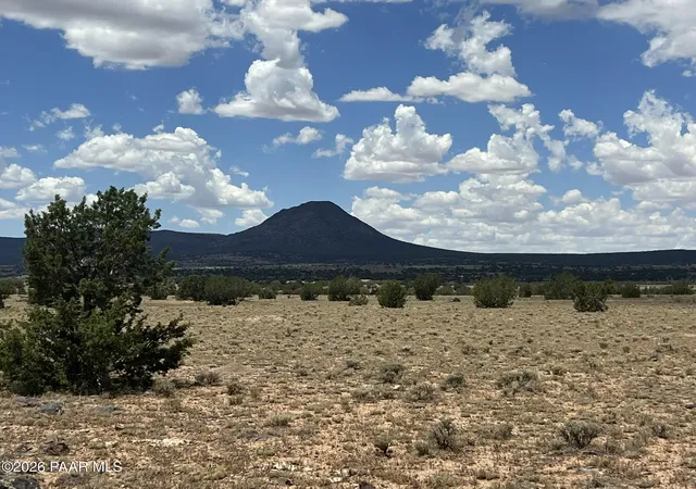 Photo 2 of Sale Pending at 59 Rocky Rabbit Rd, Ash Fork, AZ 86320 | MLS# 1083113 | Listing updated on 2026-08-22