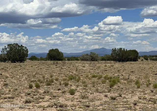 Photo 3 of Sale Pending at 59 Rocky Rabbit Rd, Ash Fork, AZ 86320 | MLS# 1083113 | Listing updated on 2026-08-22