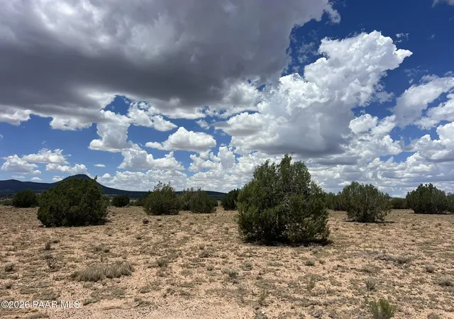 Photo 4 of Sale Pending at 59 Rocky Rabbit Rd, Ash Fork, AZ 86320 | MLS# 1083113 | Listing updated on 2026-08-22