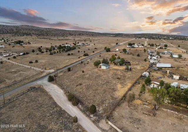 Homes for sale in Paulden, AZ | 25955 N Tumbleweed Trl, Paulden, AZ 86334 | MLS# 1083156
