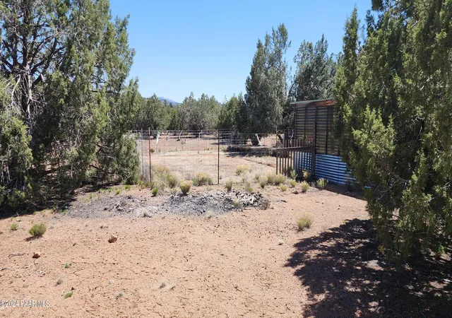 Homes for sale in Kingman, AZ | 21095 E Mckenzie Dr, Kingman, AZ 86401 | MLS# 1083188