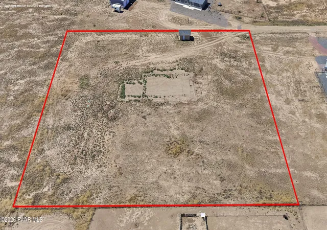 Homes for sale in Paulden, AZ | 2280 W Chardonnay Wy, Paulden, AZ 86334 | MLS# 1083248