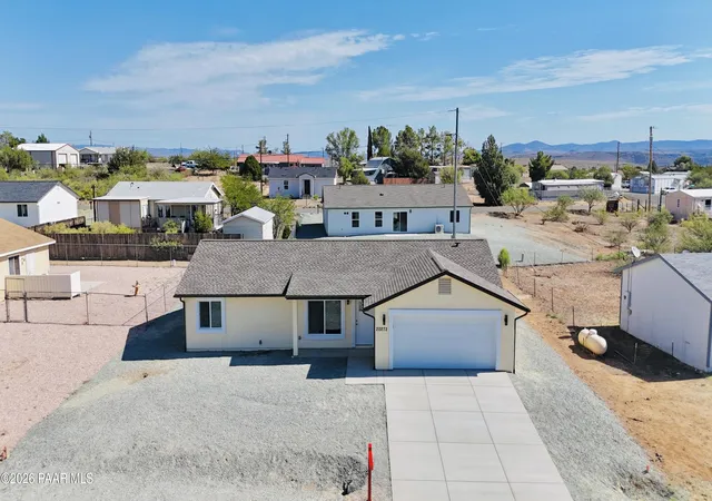 Homes for sale in Mayer, AZ | 20272 E Hereford Dr #2, Mayer, AZ 86333 | MLS# 1083251