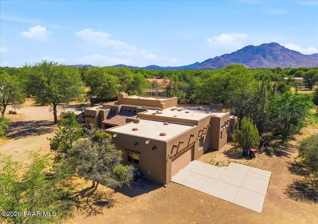 Photo 1 of Single family home for sale at 8800 N Live Oak Dr, Prescott, AZ 86305 | MLS# 1083297 | Listing updated on 2026-07-17