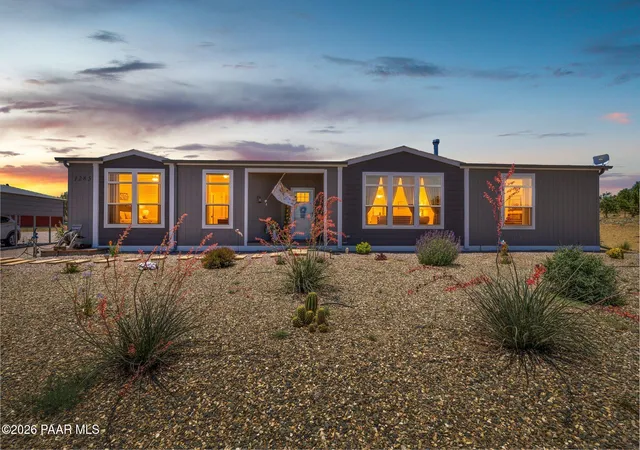 1st image of 1285 W Kings Ct, Paulden, AZ 86334 | MLS# 1083569