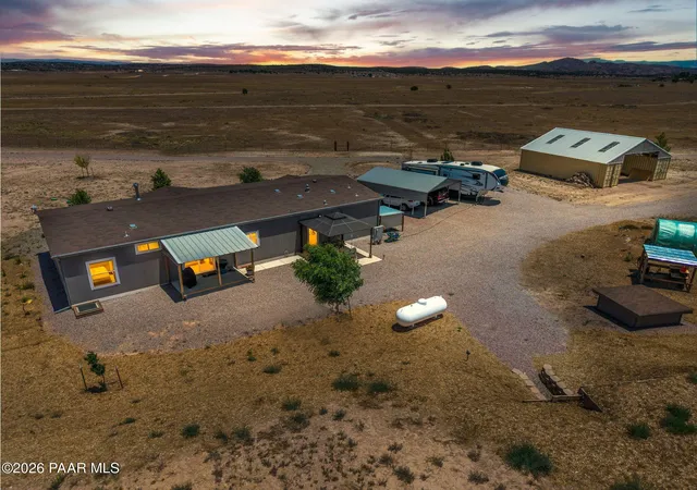 2nd image of 1285 W Kings Ct, Paulden, AZ 86334 | MLS# 1083569