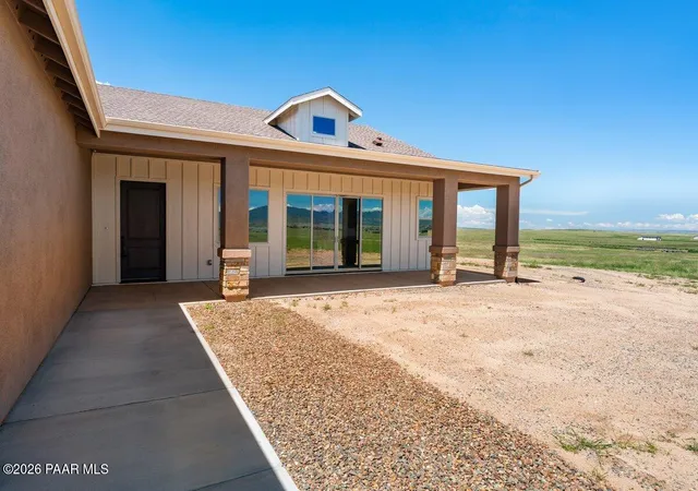 Photo 3 of Single family home for sale at 8168 N Mcworter Pl, Prescott Valley, AZ 86315 | MLS# 1083485 | Listing updated on 2026-08-25