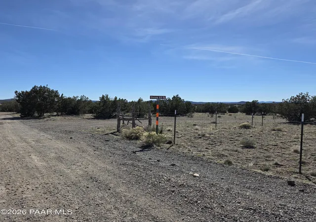 2nd image of Lot 8b Tanner Rd, Ash Fork, AZ 86320 | MLS# 1083370