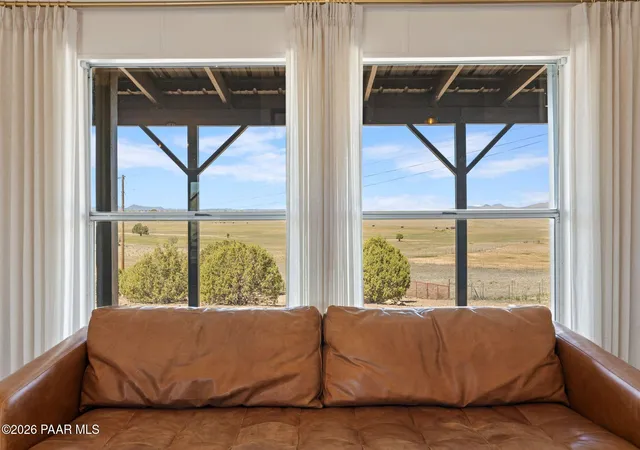 Homes for sale in Paulden, AZ | 22340 N Sunny Ln, Paulden, AZ 86334 | MLS# 1083425
