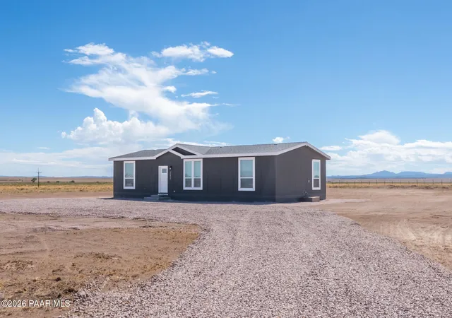 Homes for sale in Paulden, AZ | 26894 N Chicory Wy, Paulden, AZ 86334 | MLS# 1083439