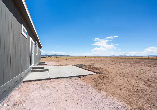 Homes for sale in Paulden, AZ | 26894 N Chicory Wy, Paulden, AZ 86334 | MLS# 1083439