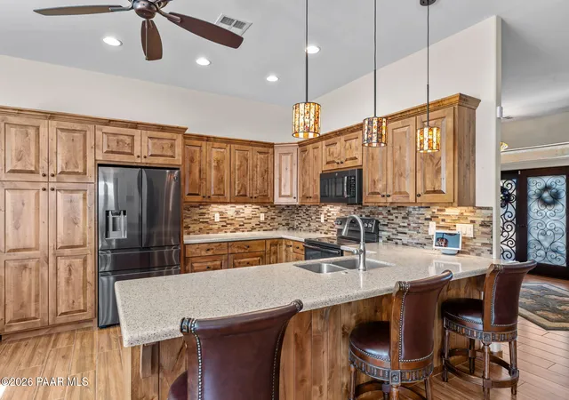 Homes for sale in Wickenburg, AZ | 695 N Topeka Cir, Wickenburg, AZ 85390 | MLS# 1083466