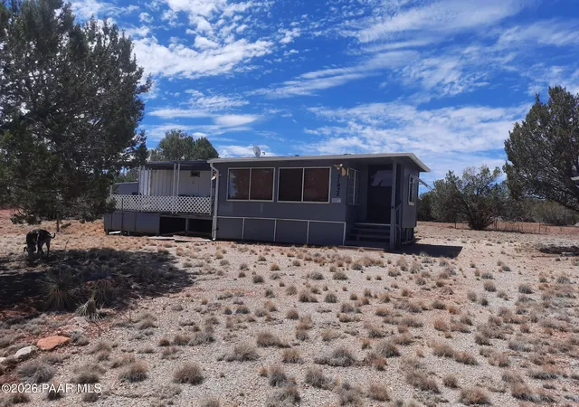Homes for sale in Seligman, AZ | 31935 W Calle Belleza, Seligman, AZ 86337 | MLS# 1083560