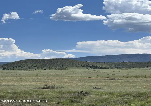 1st image of 0 N Wits End, Prescott Valley, AZ 86315 | MLS# 1083523