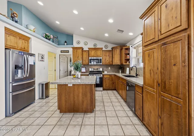 Photo 3 of Single family home for sale at 522 Grove Ln, Chino Valley, AZ 86323 | MLS# 1083558 | Listing updated on 2026-08-07