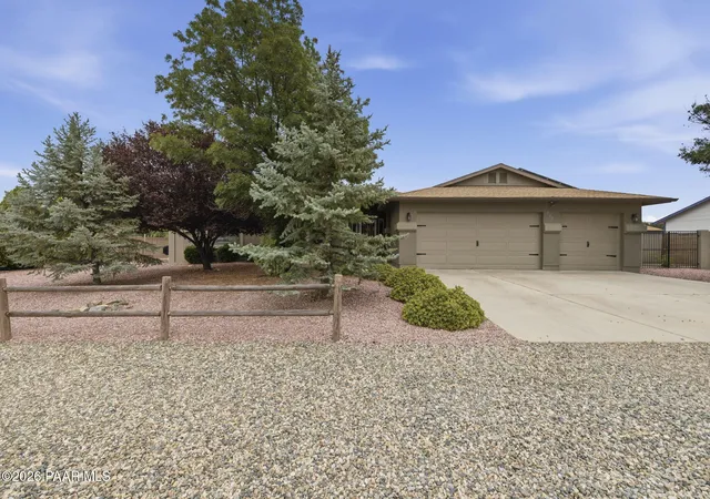 1st image of 7901 E Larkspur Ln, Prescott Valley, AZ 86314 | MLS# 1083610