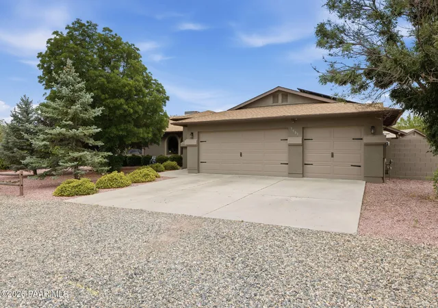 2nd image of 7901 E Larkspur Ln, Prescott Valley, AZ 86314 | MLS# 1083610