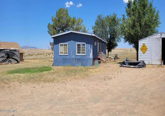 Photo 2 of Manufactured home for sale at 206 N Outback Rd, Dewey, AZ 86327 | MLS# 1083702 | Listing updated on 2026-08-24