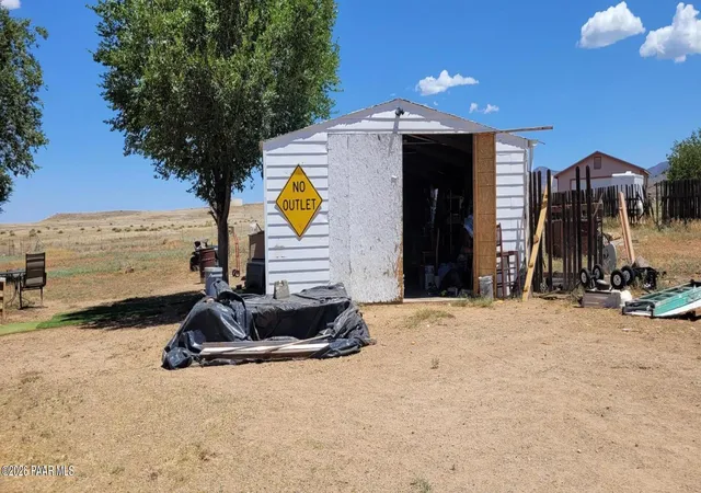 Photo 4 of Manufactured home for sale at 206 N Outback Rd, Dewey, AZ 86327 | MLS# 1083702 | Listing updated on 2026-08-24