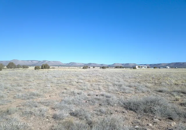 5th image of 085C W Malapai Rd, Paulden, AZ 86334 | MLS# 1083793