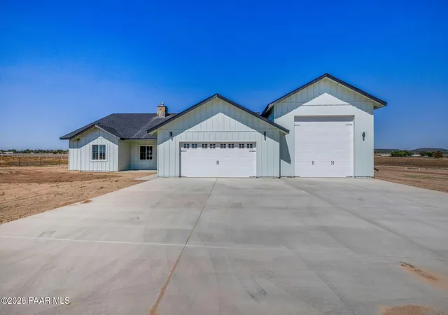 Photo 1 of Single family home for sale at 3818 Cole Lee Ct, Chino Valley, AZ 86323 | MLS# 1083743 | Listing updated on 2026-10-07