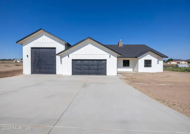 Photo 1 of Single family home for sale at 3846 Cole Lee Ct, Chino Valley, AZ 86323 | MLS# 1083744 | Listing updated on 2026-10-06