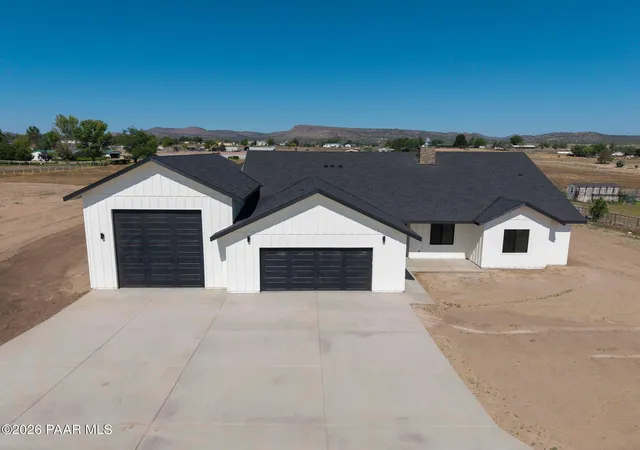 Photo 2 of Single family home for sale at 3846 Cole Lee Ct, Chino Valley, AZ 86323 | MLS# 1083744 | Listing updated on 2026-10-06
