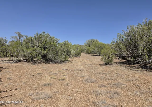 Photo 2 of Land for sale at 000 Elk Ln, Seligman, AZ 86337 | MLS# 1083766 | Listing updated on 2026-09-19